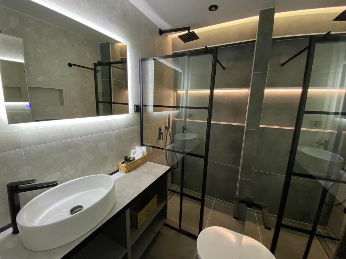 Celestial Luxury Skg Port Apartment Salonic Exterior foto